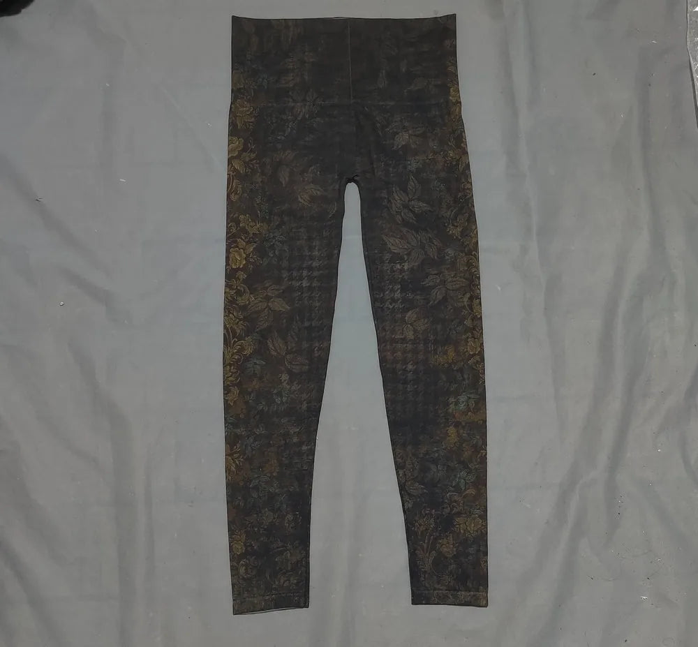M. Rena Women Black  Sport Tights – Preloved Labels (view 2)