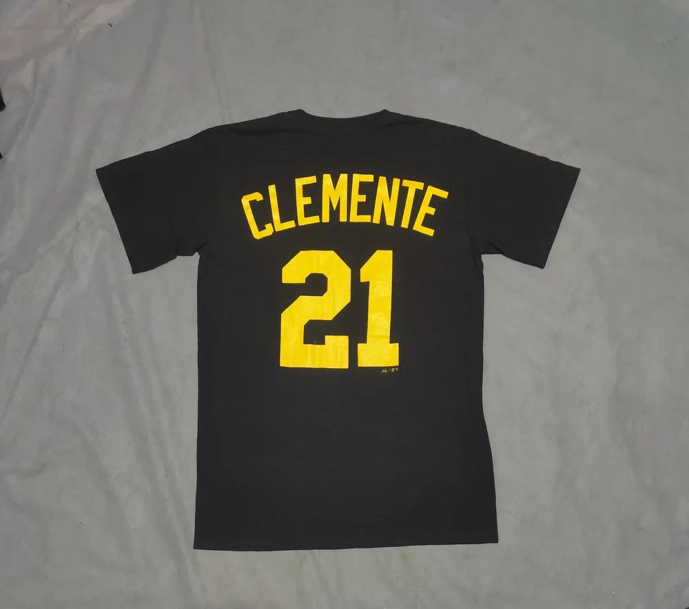 Majestic Men Cotton Black T Shirt S – Preloved Labels (view 4)