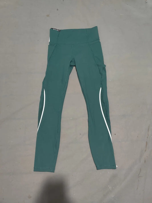 Member's Mark Women Green Sport Tights – Preloved Labels (view 2)