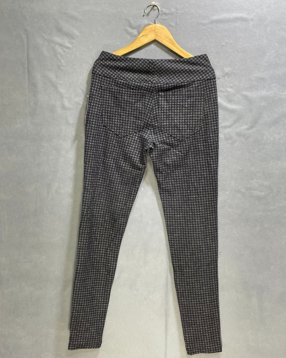 Mudd Grey Polyester Cotton Stretch Gym tights For Women S - Preloved Labels