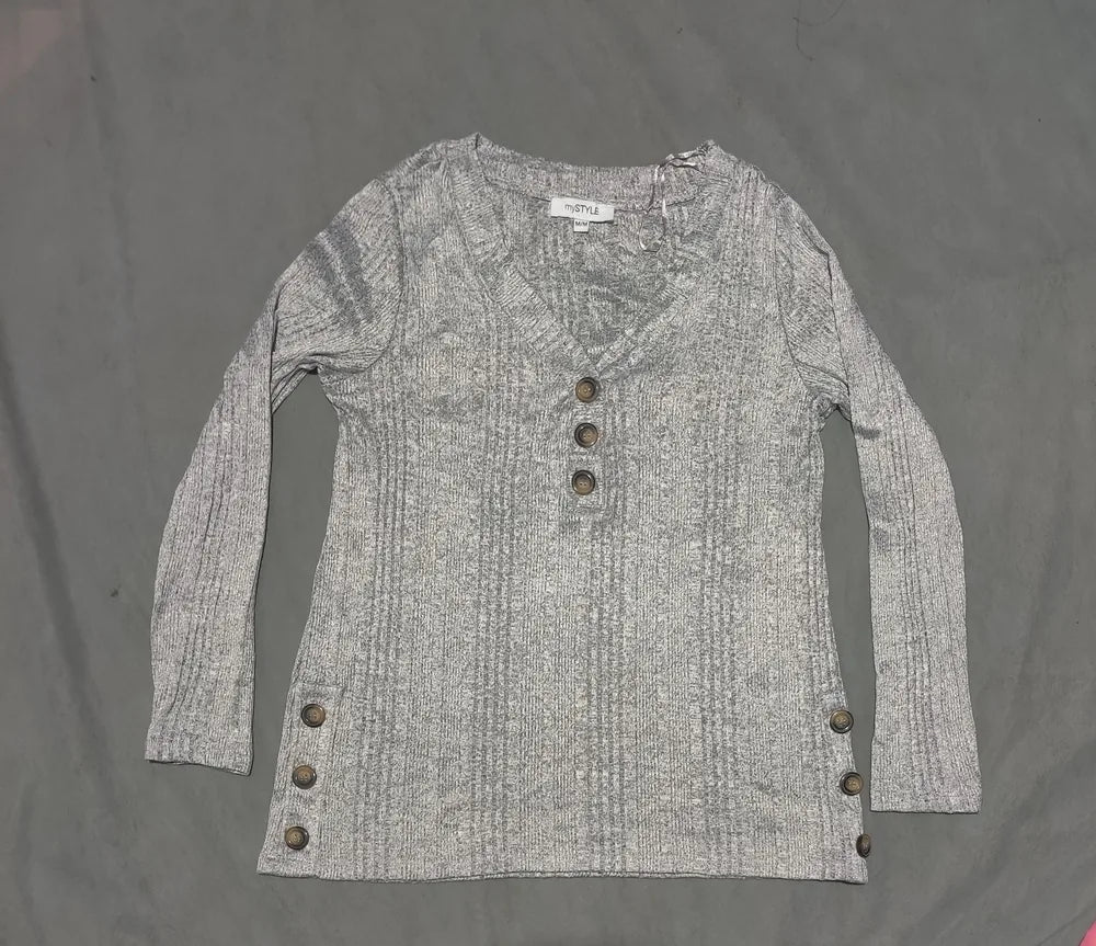 My Style Women Polyester Gray Sweater M – Preloved Labels (view 3)
