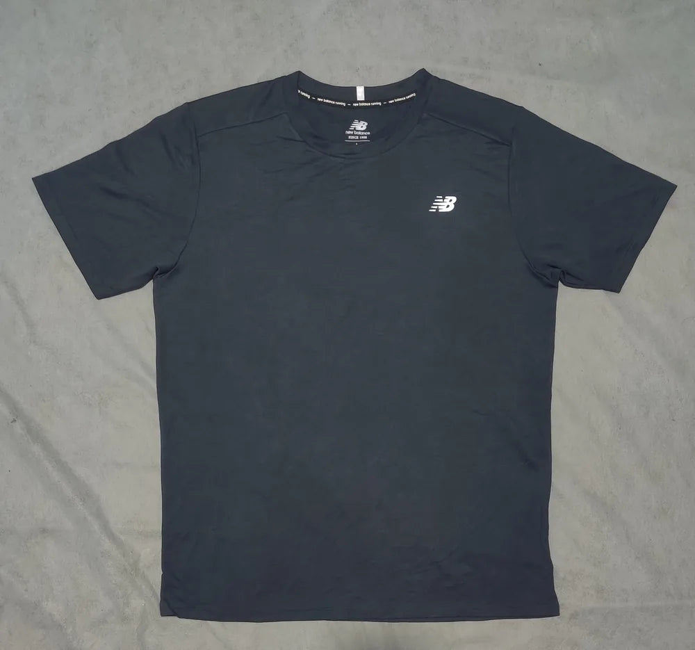 New Balance Men Polyester Gray Sport T Shirt L – Preloved Labels (view 3)