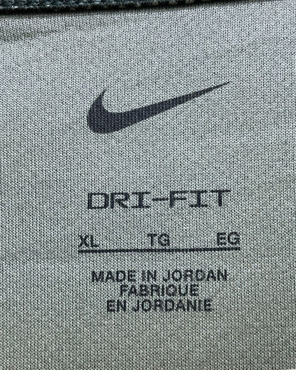 Nike Camouflage Sport For Women T Shirt XL - Preloved Labels