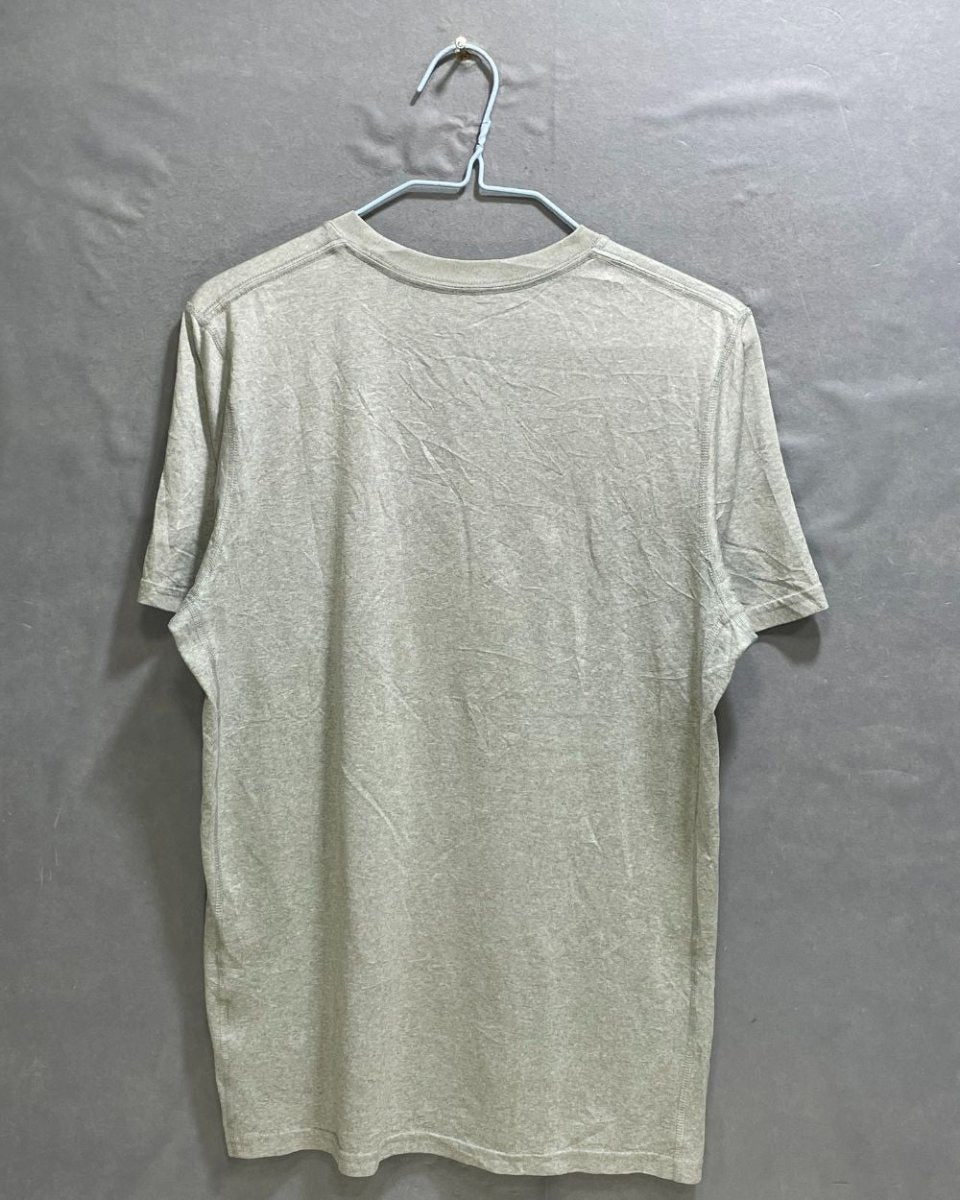 Nike Dri Fit Gray For Men Sports T Shirt S - Preloved Labels