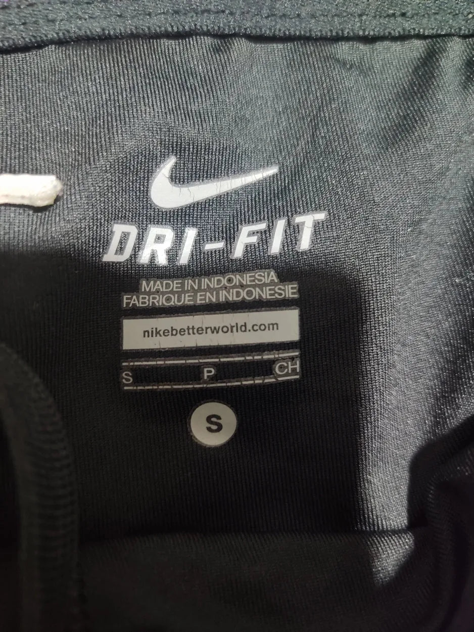 Nike Dri Fit Women Purple Sport Short – Preloved Labels (view 3)