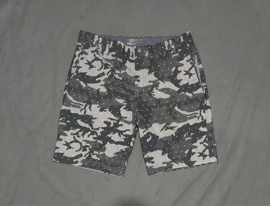 Nike Golf Men Cotton Camouflage Short – Preloved Labels (view 2)
