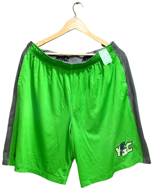 Nike Green Sports Short For Men L - Preloved Labels