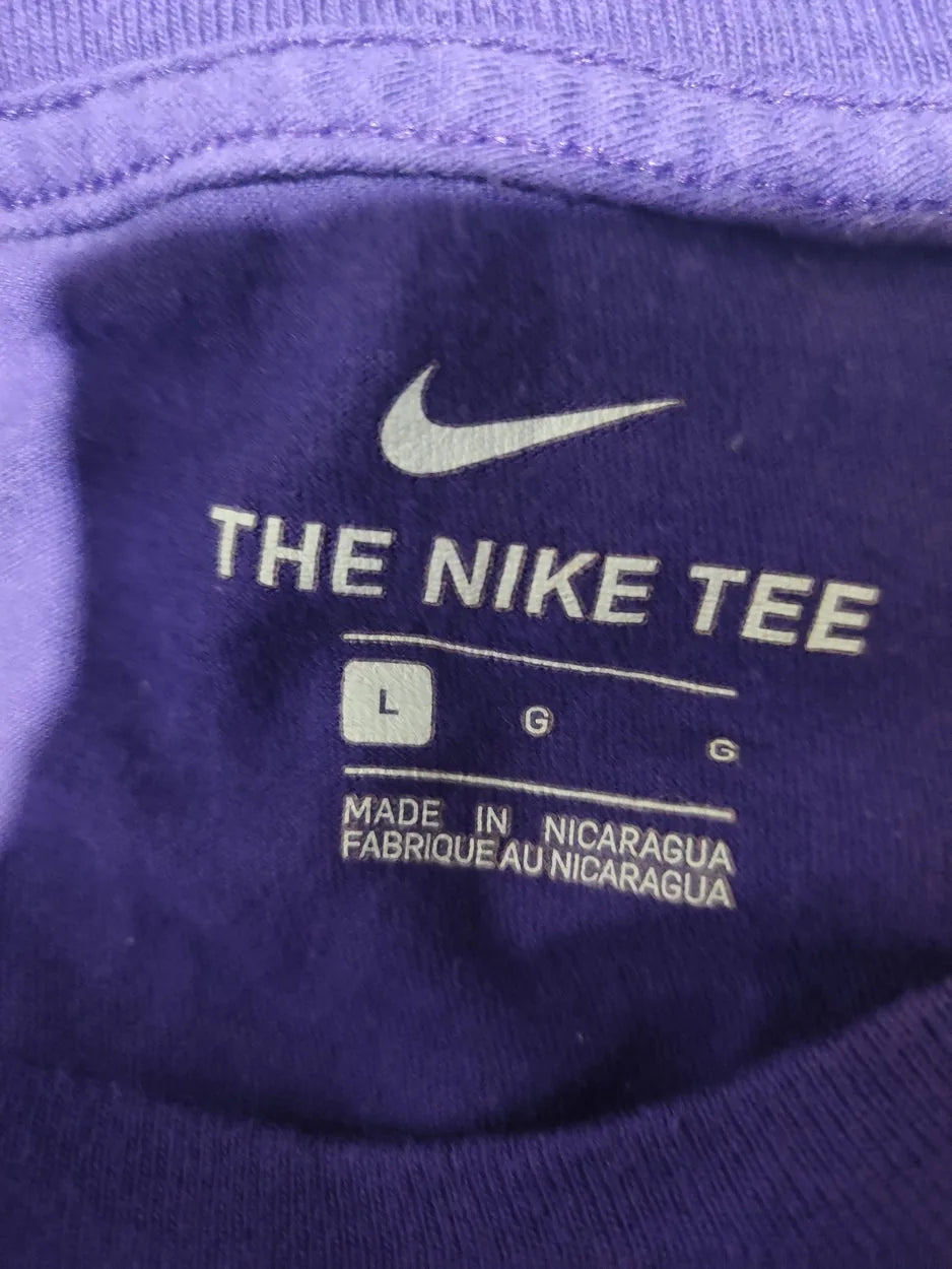 Nike Men Cotton Purple T Shirt L – Preloved Labels (view 3)