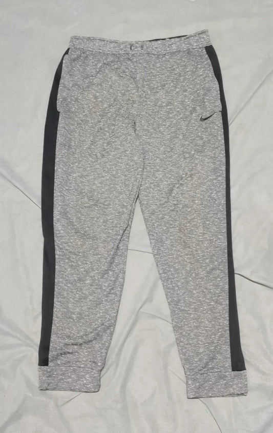 Nike Men Sport Gray Trouser M – Preloved Labels (view 2)