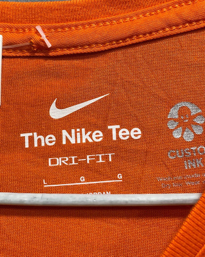 Nike Orang Sport For Women T Shirt L - Preloved Labels
