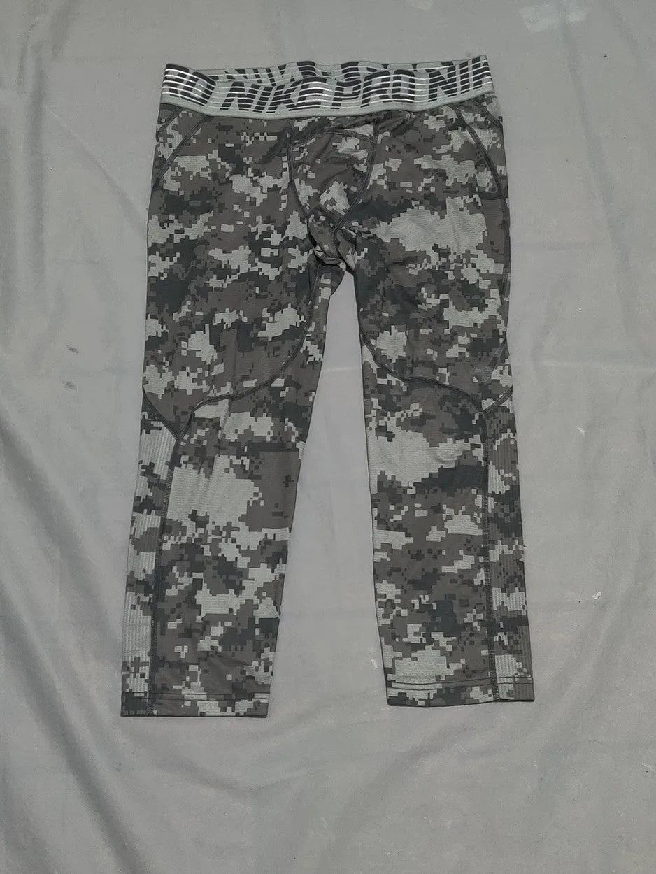 Nike Pro Women Gray Sport Tights – Preloved Labels (view 2)
