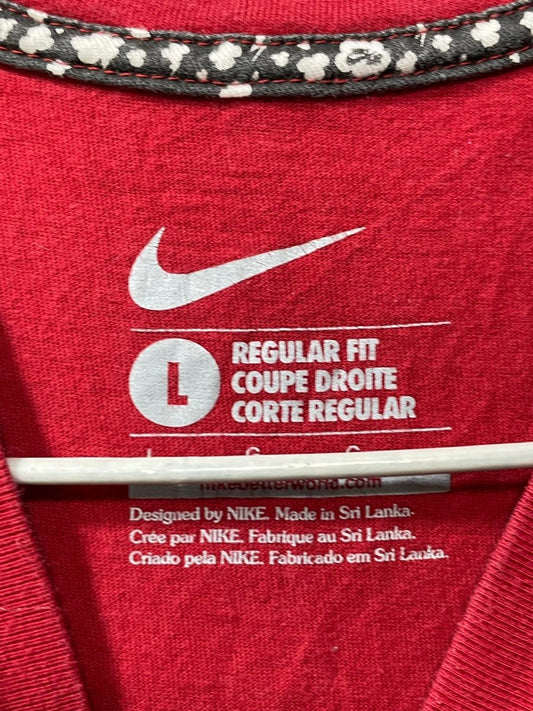 Nike Red Cotton T Shirt For Men L - Preloved Labels
