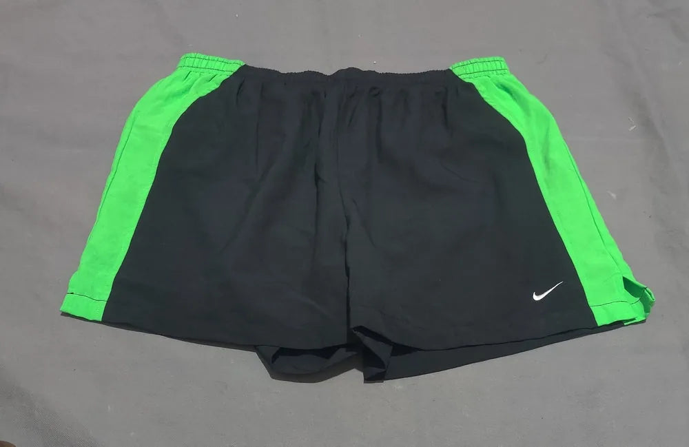 Nike Women Black Sport Short – Preloved Labels (view 2)
