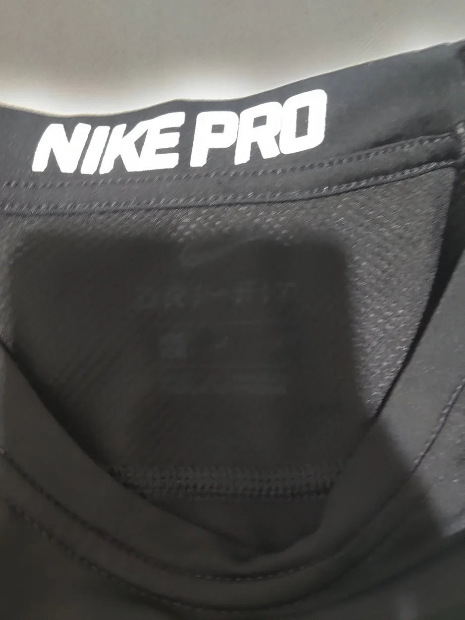 Nike Women Sport Black T Shirt M – Preloved Labels (view 3)