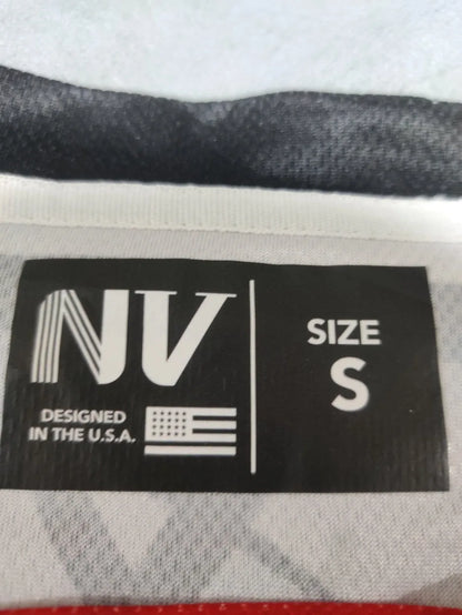 NV Men Sport Gray T Shirt S – Preloved Labels (view 3)