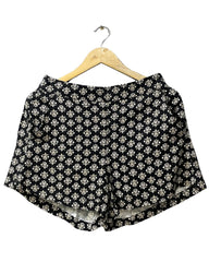 Old Navy Black Cotton Short For Women M - Preloved Labels