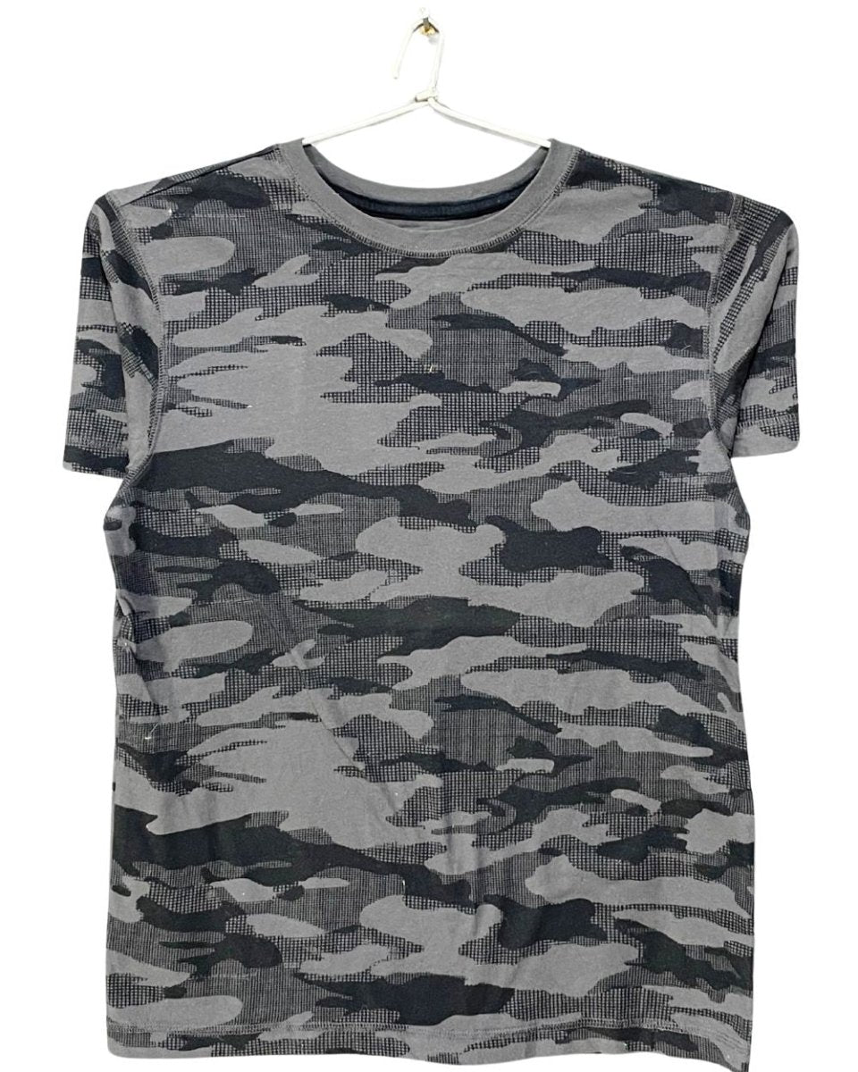 Old Navy Camouflage Cotton T Shirt For Men L - Preloved Labels