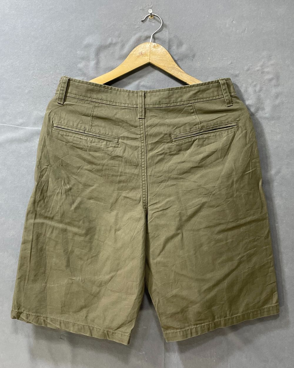 Old Navy Green Cotton Short For Men S - Preloved Labels