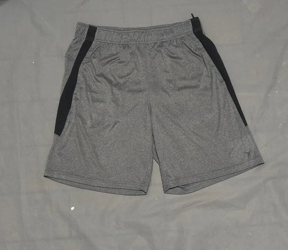 Old Navy Men Sport Gray Short – Preloved Labels (view 2)