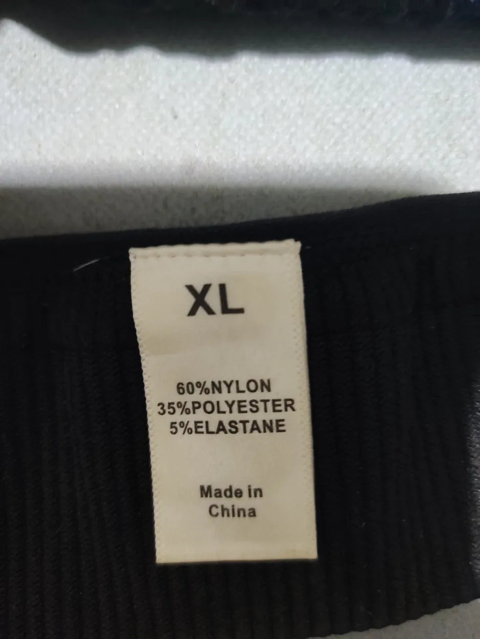 Preloved Women Black Sport Bra XL – Preloved Labels (view 4)