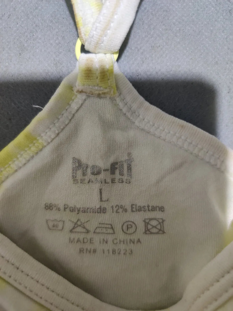 Pro Fit Seamless Women White Sport Bra L – Preloved Labels (view 3)