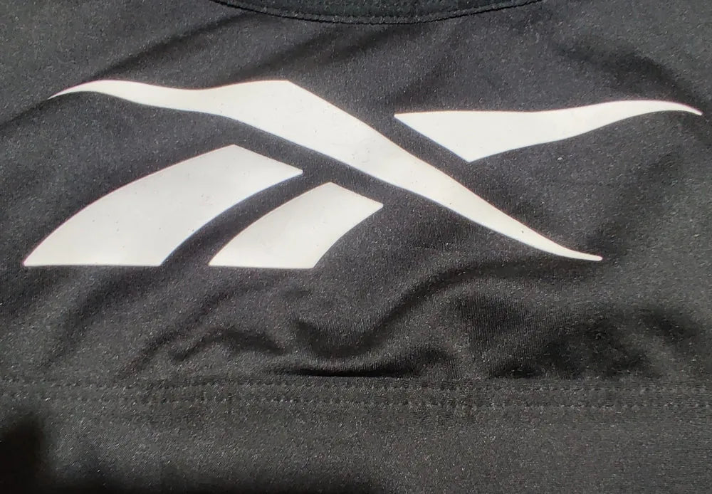 Reebok Women Black Sport Bra – Preloved Labels (view 3)