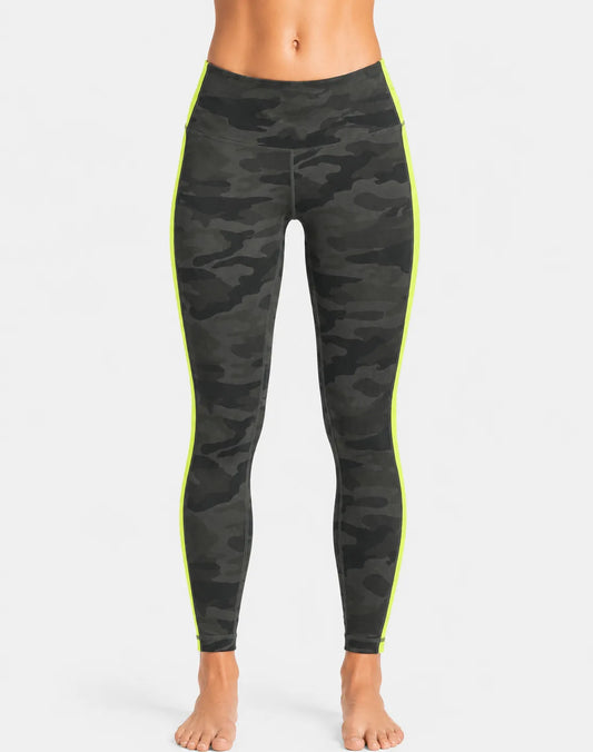 Reebok Women Camouflage Sport Tights – Preloved Labels