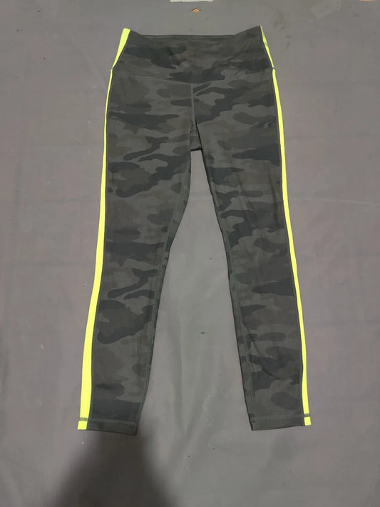 Reebok Women Camouflage Sport Tights – Preloved Labels (view 2)
