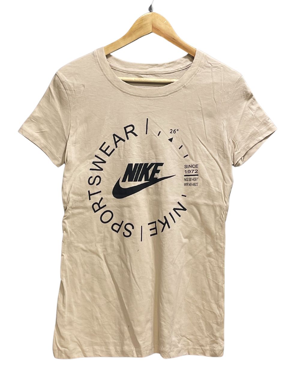 The Nike Tee Khaki Polyester JerseySport For Women T Shirt Medium - Preloved Labels