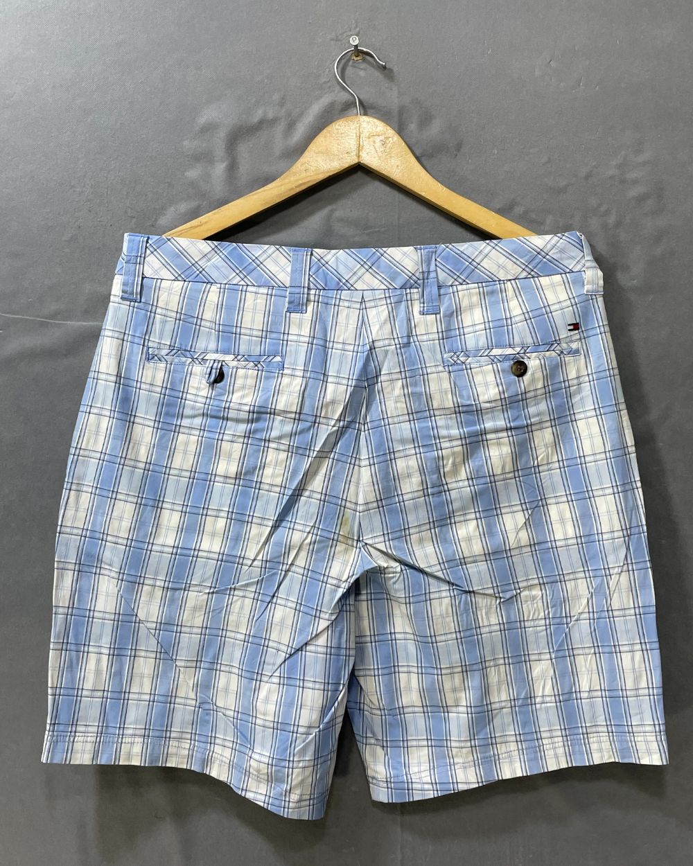 Tommy Hilfiger Blue Cotton Short For Men M - Preloved Labels