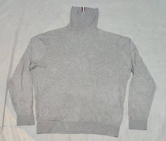 Tommy Hilfiger Men Gray Sweater L – Preloved Labels (view 2)