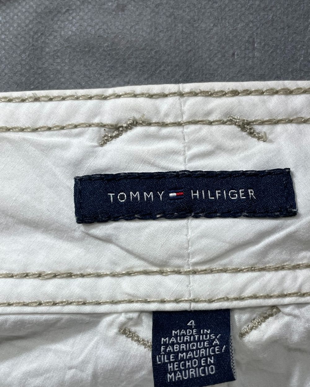 Tommy Hilfiger White Cotton Short For Men M - Preloved Labels