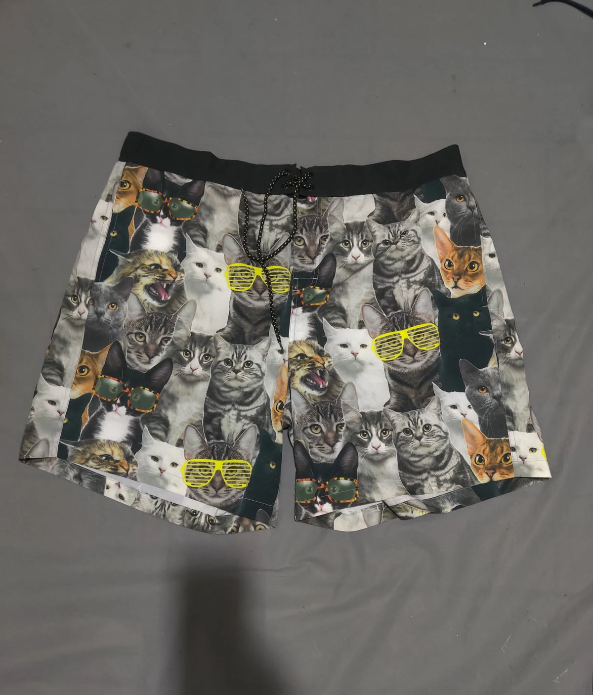 Top Drawer Men Sport 3d PrintShort – Preloved Labels (view 2)
