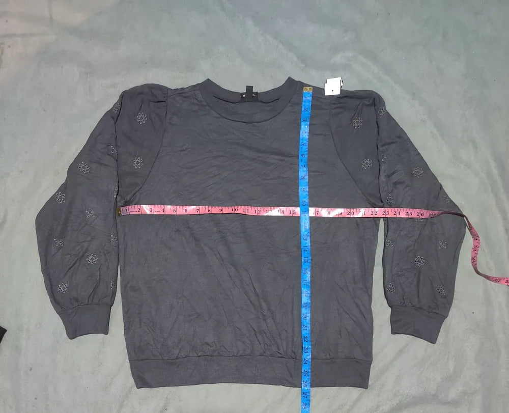 Torrid Women Polyester Gray Sweatshirt L – Preloved Labels (view 3)