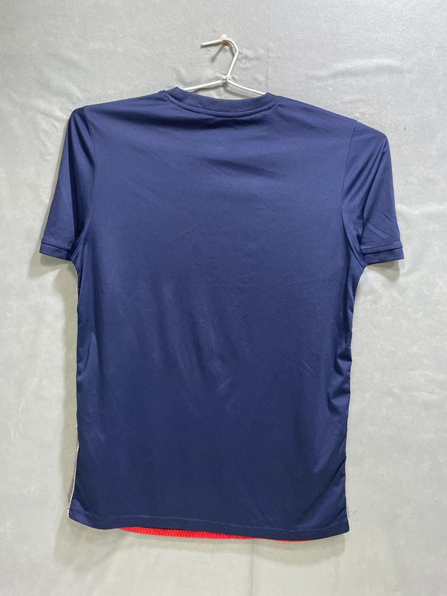 Umbro Blue For Men Sports T Shirt S - Preloved Labels