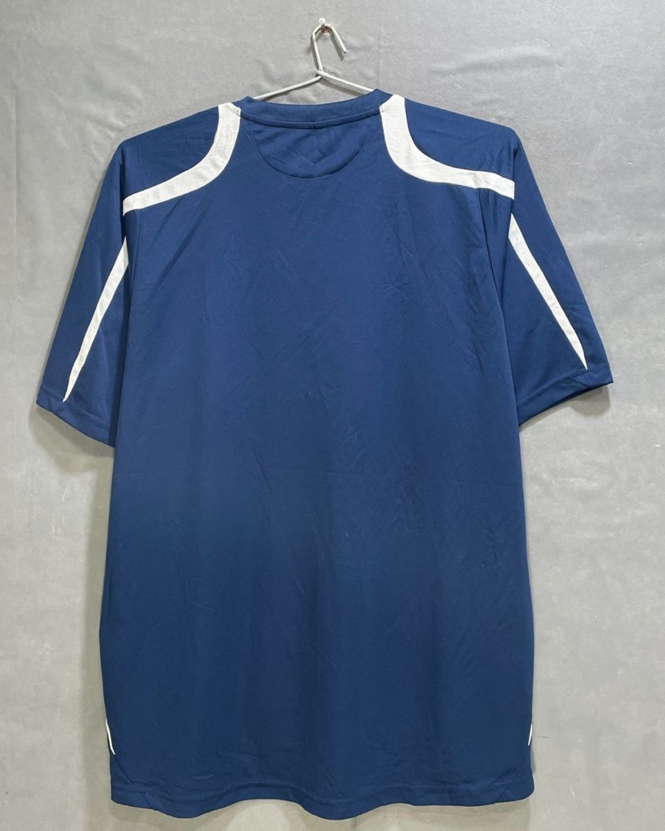 Umbro Blue For Men Sports T Shirt XXL - Preloved Labels