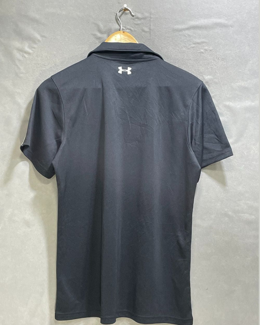 Under Armour Black Sport For Women Polo T Shirt M - Preloved Labels