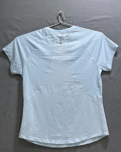 Under Armour Blue Sport For Women T Shirt Medium - Preloved Labels