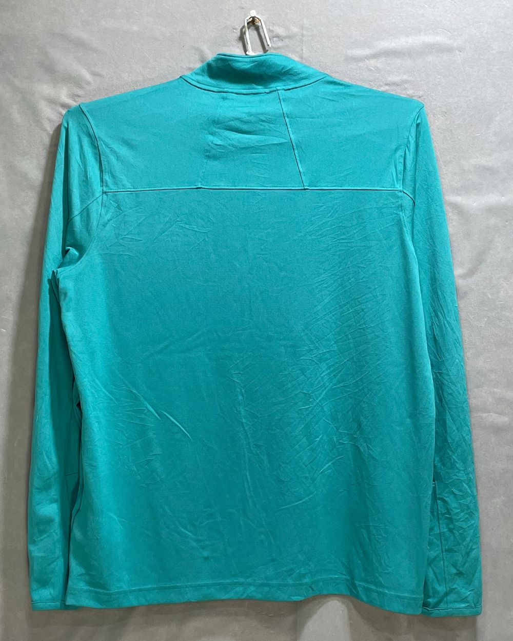Under Armour Green Polyester Jersey Sport For Women T Shirt Large - Preloved Labels