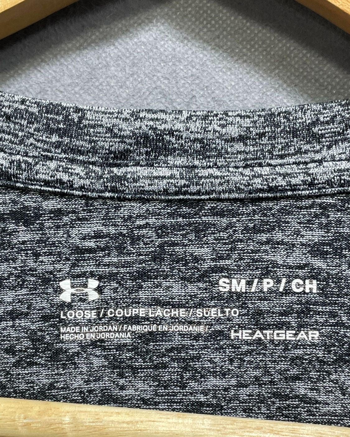 Under Armour Grey Sport For Women T Shirt M - Preloved Labels
