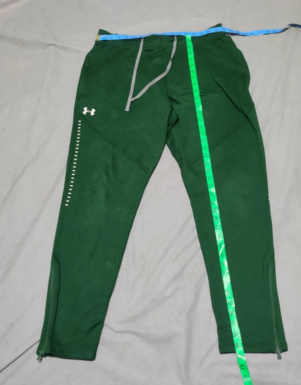 Under Armour Men Cotton Green Trouser XL – Preloved Labels (view 4)