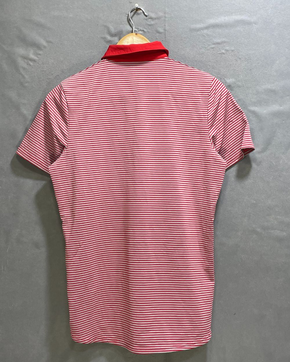 Under Armour Red Sport For Women Polo T Shirt M - Preloved Labels