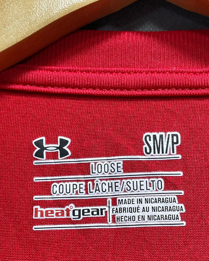 Under Armour Red Sport For Women T Shirt Medium - Preloved Labels