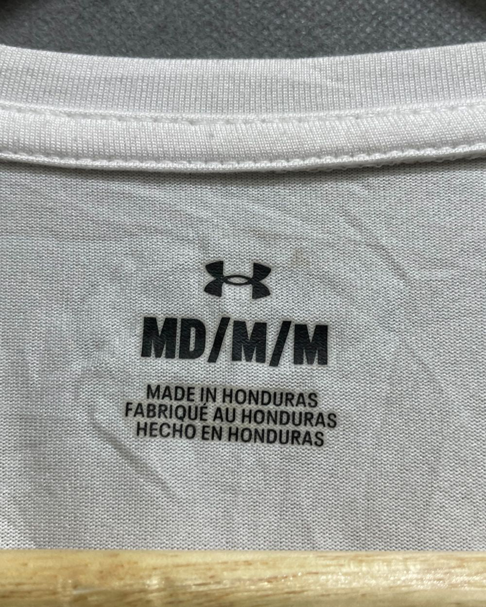 Under Armour White Polyester Jersey Sport For Women T Shirt Medium - Preloved Labels
