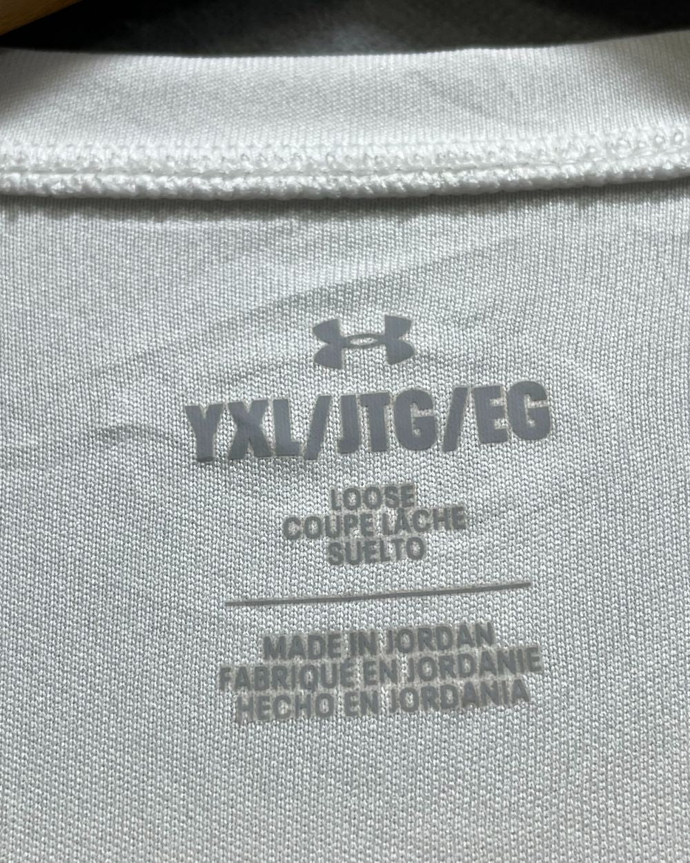 Under Armour White Sport For Women T Shirt Medium - Preloved Labels