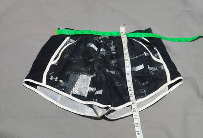 Under Armour Women Black Sport Short – Preloved Labels (view 4)