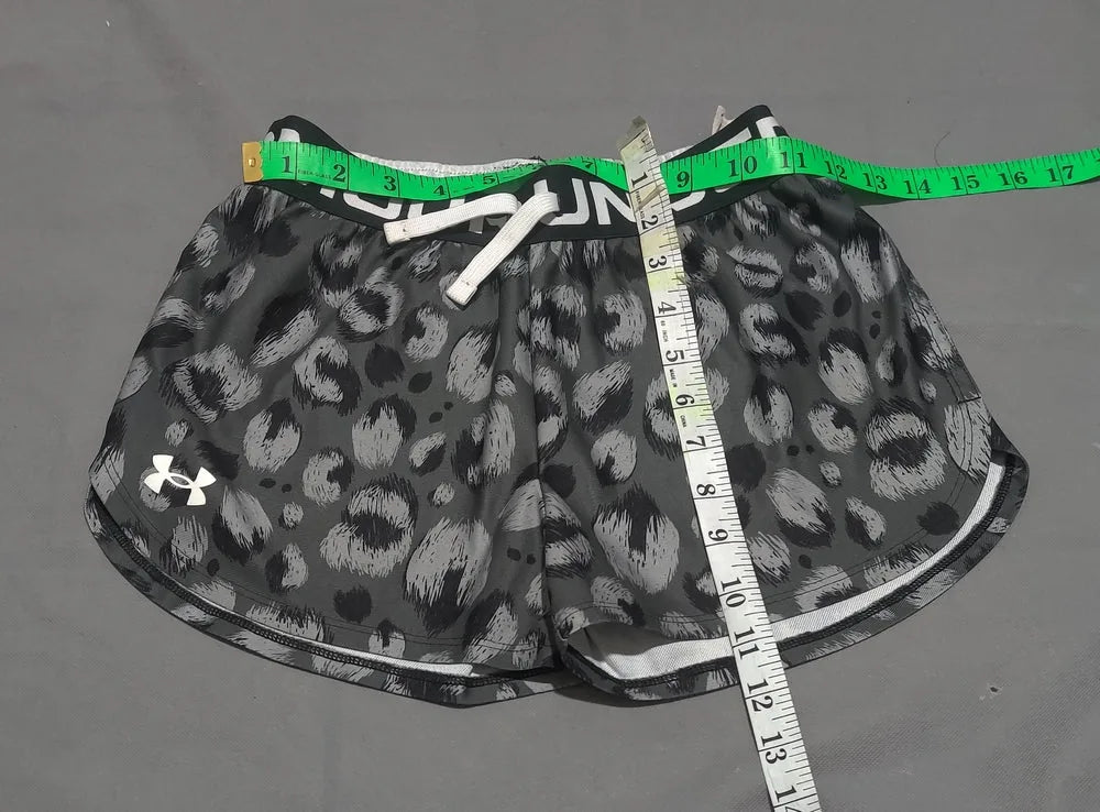 Under Armour Women Gray Sport Short – Preloved Labels (view 4)
