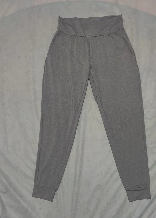 Under Armour Women Gray Sport Trouser – Preloved Labels (view 2)