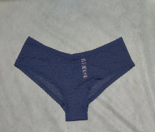 Victoria's Secret Women Blue Underwear – Preloved Labels (view 2)