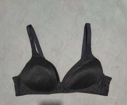 Warner's Women Black Sport Bra 38B L – Preloved Labels (view 2)
